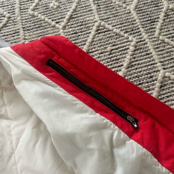 Spyder Axys women’s winter ski / snowboarding coat. Size 4 - Picture 6 of 11